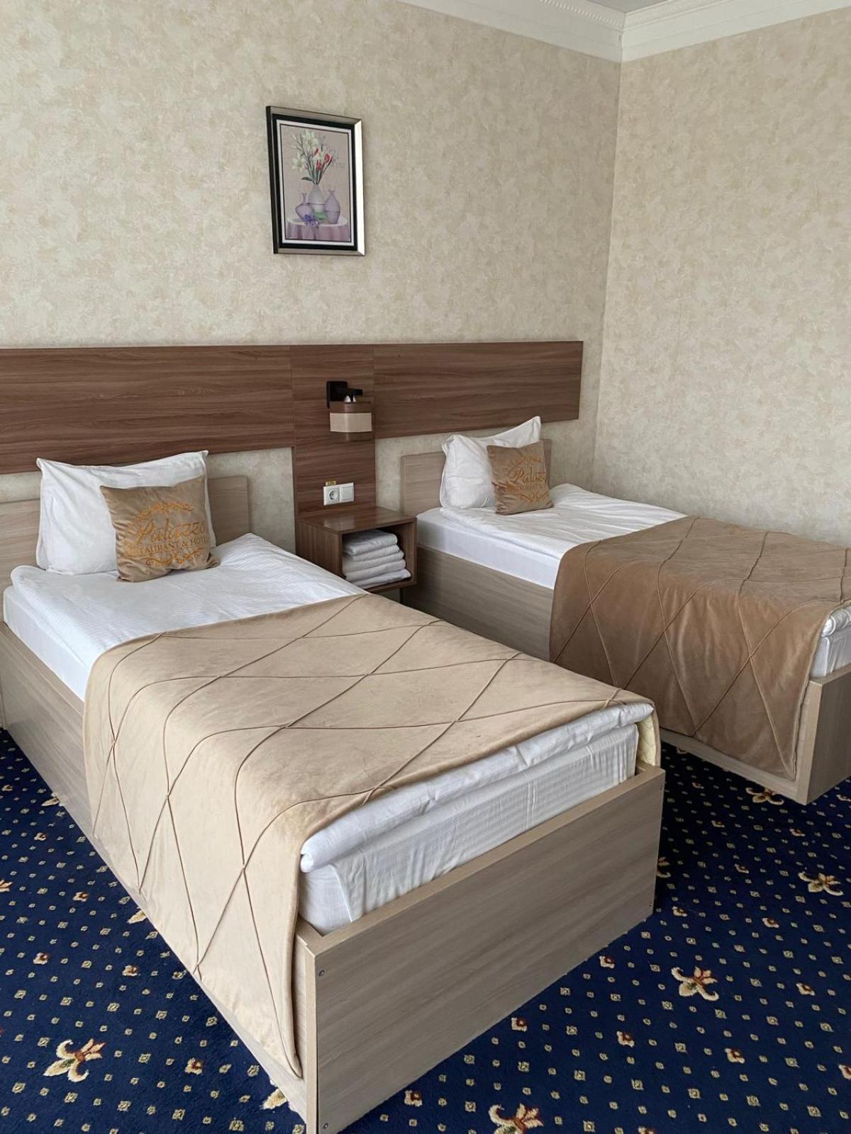 "Palazzo" Hotel Kostanay Room photo